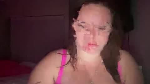Snapshot of shamedslut chatting on 18, 5, 2026 Han online show from 18, 5, 2026