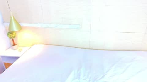 Snapshot of shamira_moore chatting on 6, 6, 2026 Catalina online show from 6, 6, 2026