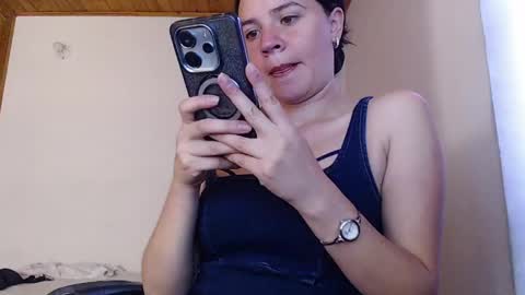 Snapshot of shanel_lozano chatting on 24, 5, 2026 shanel_lozano online show from 24, 5, 2026