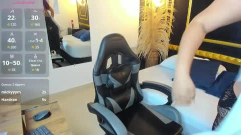 Shanel online show from 31, 3, 2026