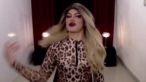 Snapshot of shanex01 chatting on 13, 12, 2024 Shane X online show from 13, 12, 2024