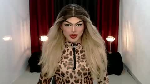 Snapshot of shanex01 chatting on 26, 12, 2024 Shane X online show from 26, 12, 2024