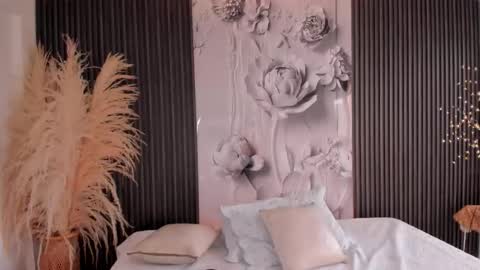 ShaniaDaniels online show from 15, 2, 2026