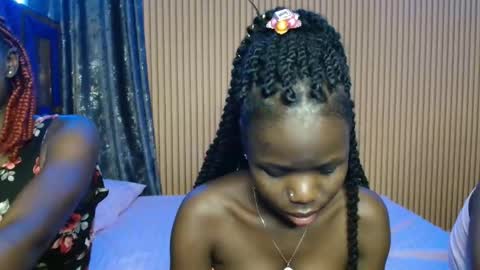 Snapshot of shaniz_shallet chatting on 12, 11, 2025 Shaniz online show from 12, 11, 2025
