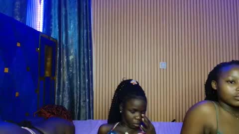Snapshot of shaniz_shallet chatting on 14, 11, 2025 Shaniz online show from 14, 11, 2025