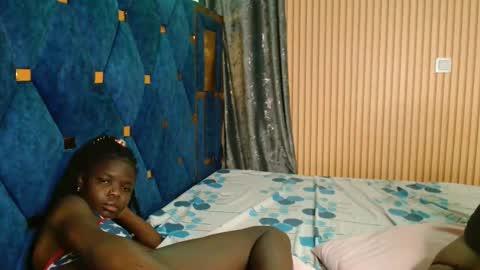 Snapshot of shaniz_shallet chatting on 17, 11, 2025 Shaniz online show from 17, 11, 2025