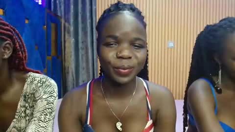 Snapshot of shaniz_shallet chatting on 27, 11, 2025 Shaniz online show from 27, 11, 2025