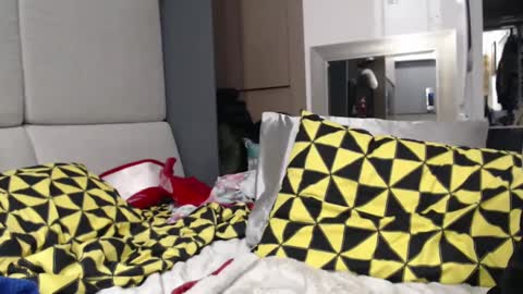 Shannon07 online show from 7, 3, 2025