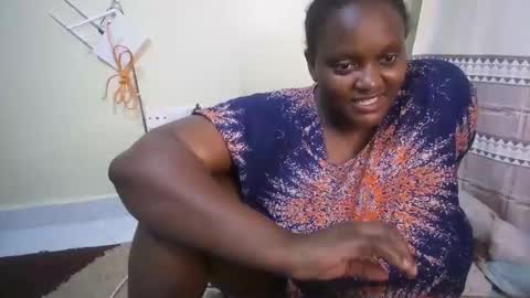 Snapshot of shanny_123 chatting on 19, 11, 2025 shanny_123 online show from 19, 11, 2025