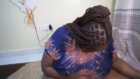 Snapshot of shanny_123 chatting on 20, 11, 2025 shanny_123 online show from 20, 11, 2025