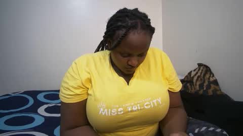 shanny_123 online show from 16, 4, 2026