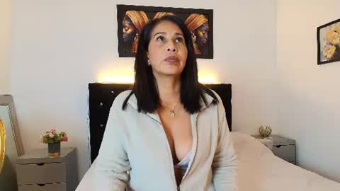 Snapshot of shanon_mature_ chatting on 11, 6, 2026 Shanon online show from 11, 6, 2026