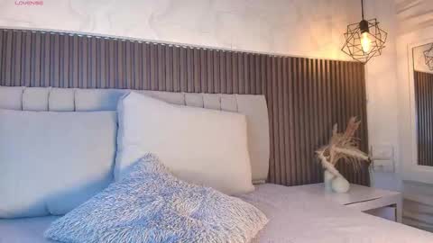 Snapshot of shanonclark chatting on 14, 2, 2026 SHANON online show from 14, 2, 2026