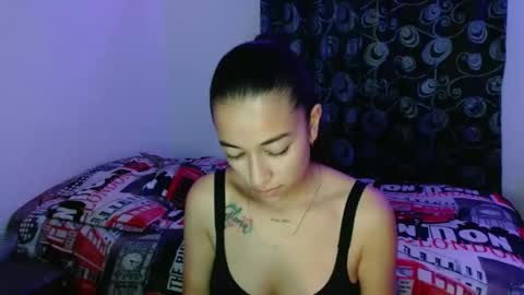shantal_d03 online show from 24, 2, 2025