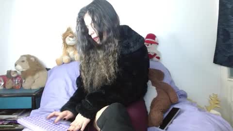 Shantal online show from 30, 3, 2026