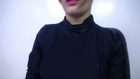 Snapshot of shantalakrishaa chatting on 14, 5, 2026 shantalakrishaa online show from 14, 5, 2026