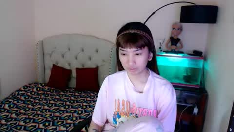 SHANTA FOX  s online show from 6, 2, 2026