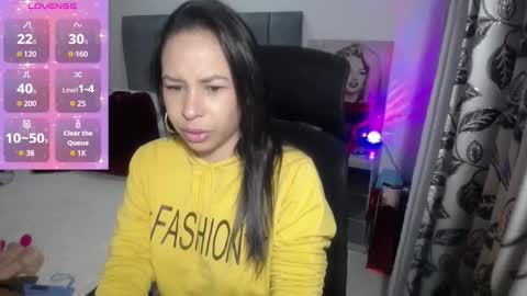 Snapshot of shantalhot69 chatting on 16, 10, 2025 Shantal online show from 16, 10, 2025