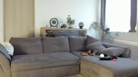 Shantall Milf online show from 18, 2, 2025