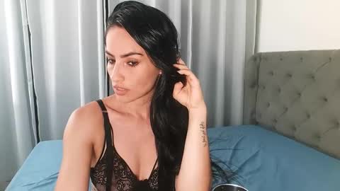 Snapshot of shantalxxx67 chatting on 23, 2, 2025 shantal online show from 23, 2, 2025