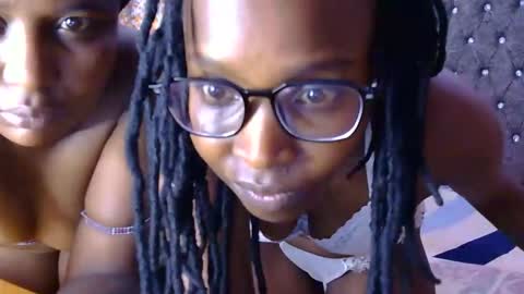 Snapshot of shantel_97 chatting on 5, 2, 2026 shantel online show from 5, 2, 2026