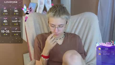 Snapshot of sharli_rose chatting on 23, 2, 2025 Sharli online show from 23, 2, 2025