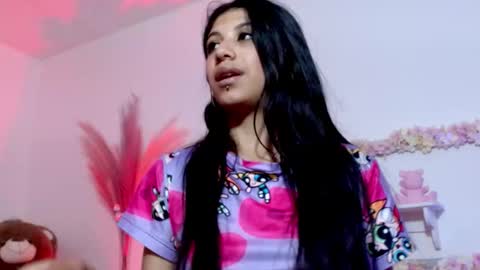 Snapshot of sharlotaustral18_ chatting on 14, 2, 2026 sharlotaustral18_ online show from 14, 2, 2026