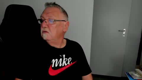 sharlots_pet online show from 28, 7, 2026