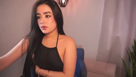 Snapshot of sharlotte_evanns chatting on 11, 9, 2025 Sharlotte online show from 11, 9, 2025