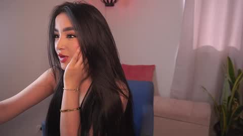 Snapshot of sharlotte_evanns chatting on 28, 10, 2025 Sharlotte online show from 28, 10, 2025