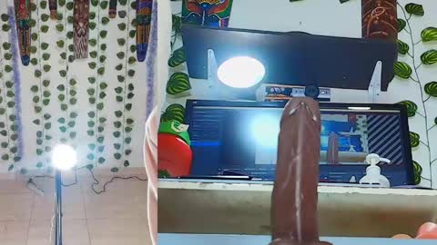 Snapshot of sharlotte_sexx chatting on 2, 5, 2026 S online show from 2, 5, 2026