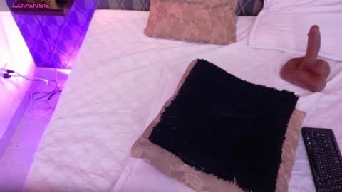 Sharom  online show from 29, 1, 2025