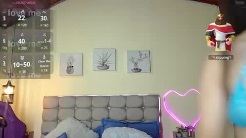 Snapshot of sharon_makelove chatting on 7, 7, 2026 ESTEFI online show from 7, 7, 2026