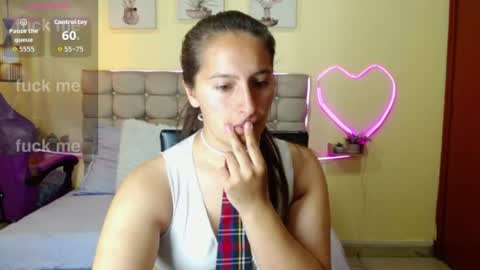 Snapshot of sharon_makelove chatting on 19, 7, 2026 ESTEFI online show from 19, 7, 2026