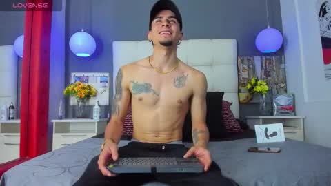 Sharon  Tyga online show from 14, 11, 2025