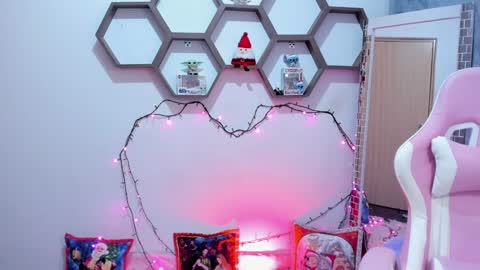 Sharon online show from 4, 1, 2025