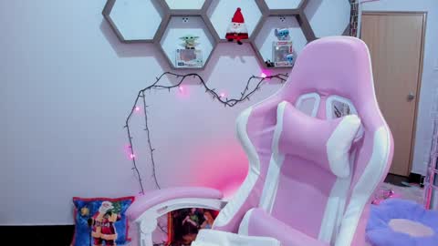 Sharon online show from 6, 1, 2025