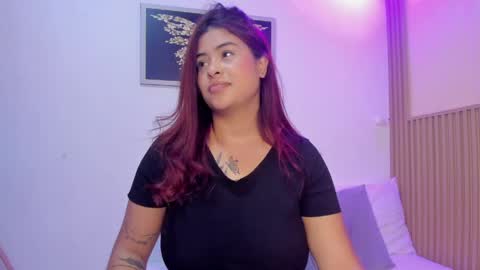 Snapshot of sharonscothh chatting on 5, 5, 2026 sharonscothh online show from 5, 5, 2026