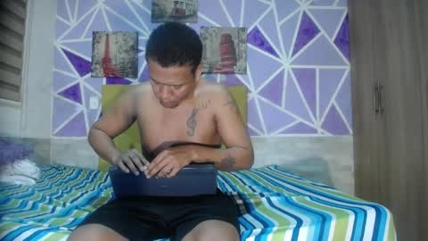 Snapshot of sharonx_morex chatting on 19, 4, 2026 sharonx_morex online show from 19, 4, 2026