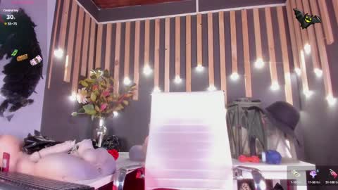 Your mistress Sharon  online show from 25, 1, 2025