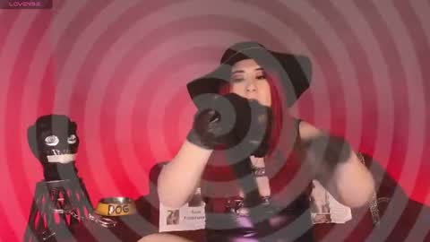 Snapshot of sharoon_gold chatting on 18, 7, 2026 Your mistress Sharon online show from 18, 7, 2026