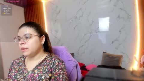 SASHA BLOOM online show from 9, 11, 2025