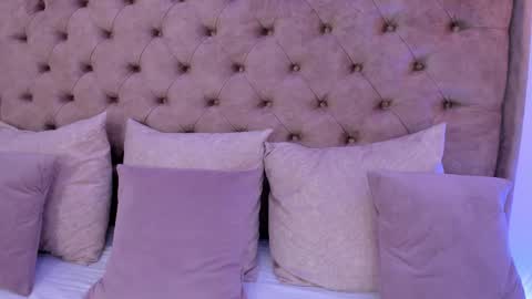 Shantall online show from 25, 1, 2025