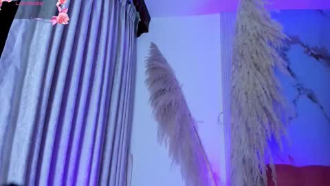 Lady Shauna online show from 16, 11, 2025