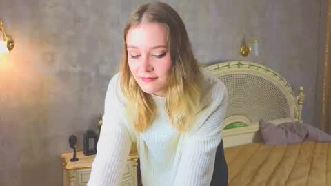 Snapshot of shaunaheiple chatting on 25, 11, 2025 Alexandra online show from 25, 11, 2025