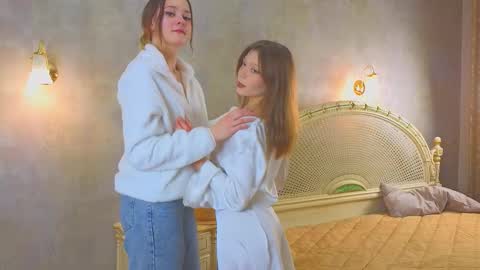 Snapshot of shaunaheiple chatting on 26, 11, 2025 Alexandra online show from 26, 11, 2025