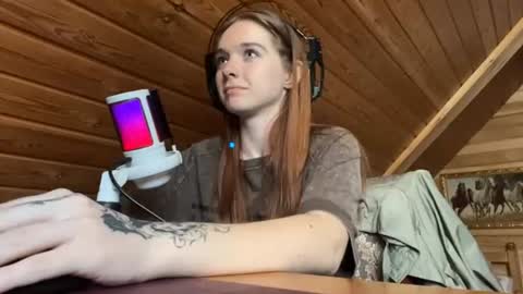 Snapshot of shavonflosi chatting on 1, 7, 2026 Maria online show from 1, 7, 2026
