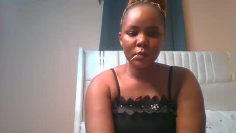 Snapshot of shay_diva chatting on 30, 10, 2025 Shay diva online show from 30, 10, 2025