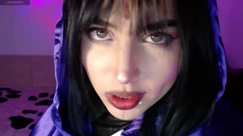 Shayla 3 online show from 17, 10, 2025