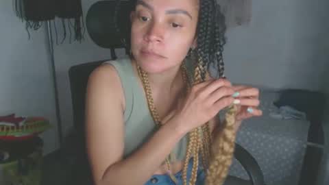 Snapshot of shayna_cute chatting on 28, 4, 2026 Shayna online show from 28, 4, 2026